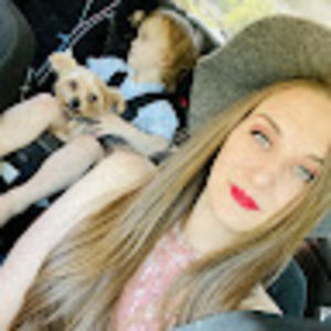 Meet your Posher, Casey